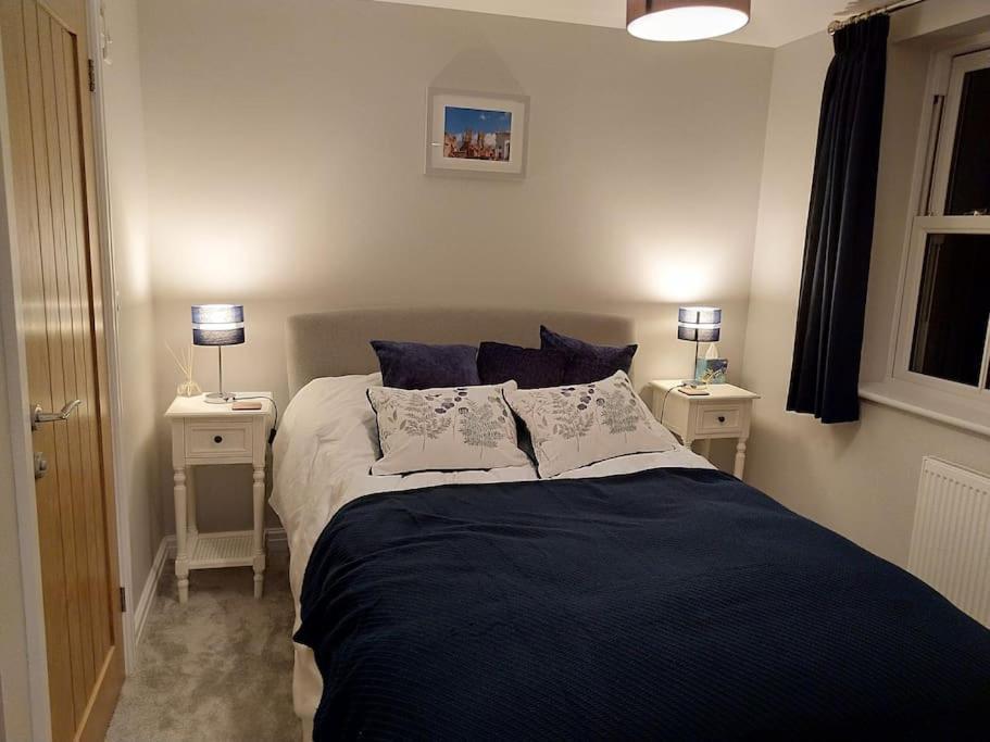 3 Bedroom Townhouse, Free Parking York Bagian luar foto