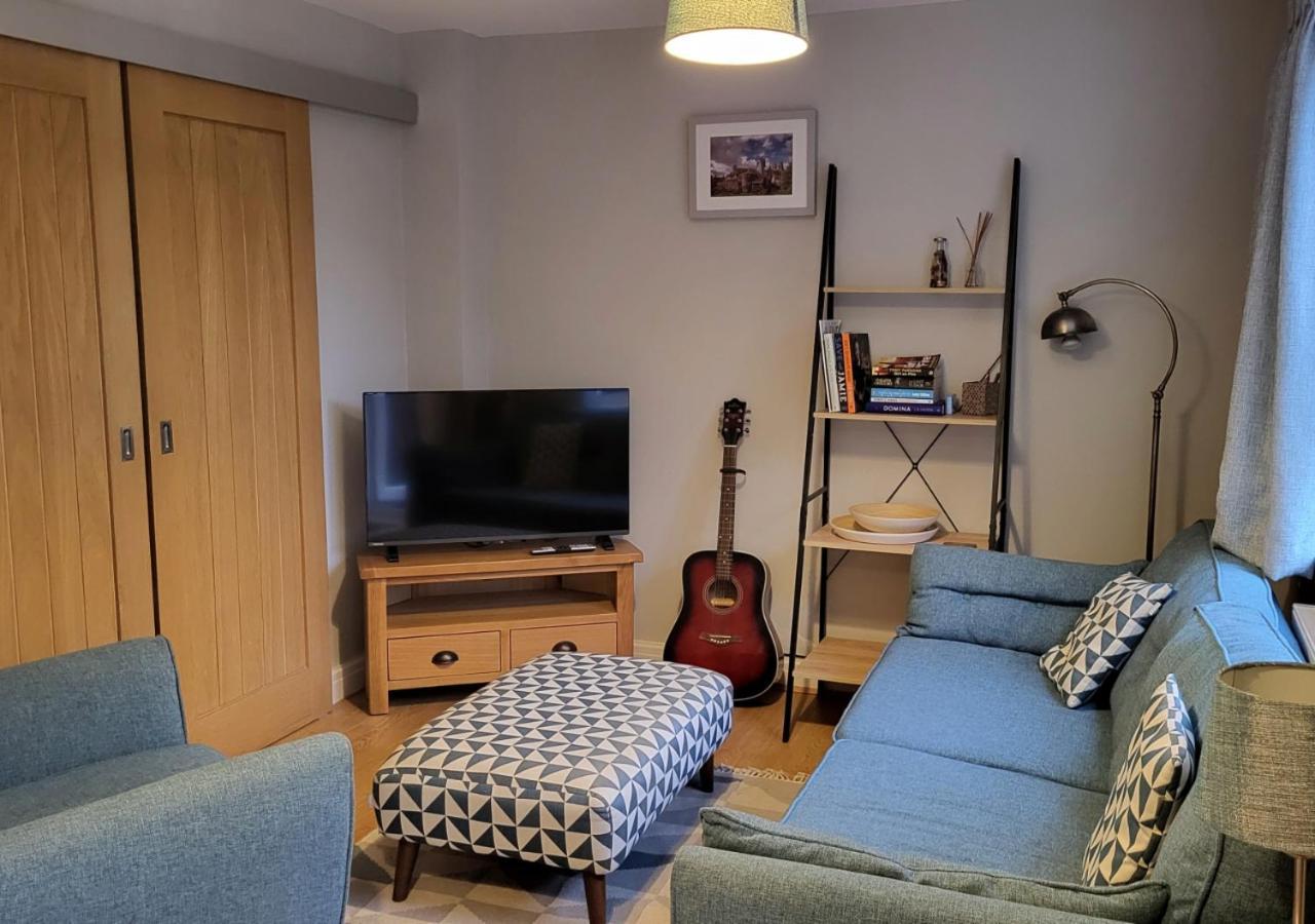 3 Bedroom Townhouse, Free Parking York Bagian luar foto